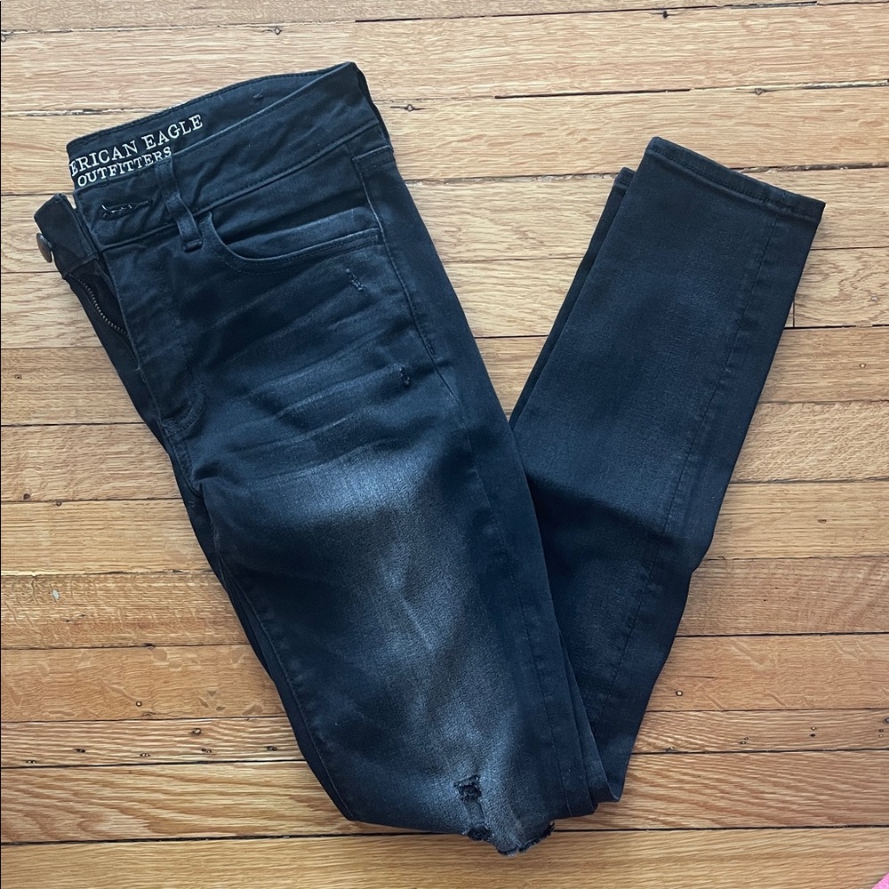 American Eagle Outfitters Women's distressed black gray Jeans